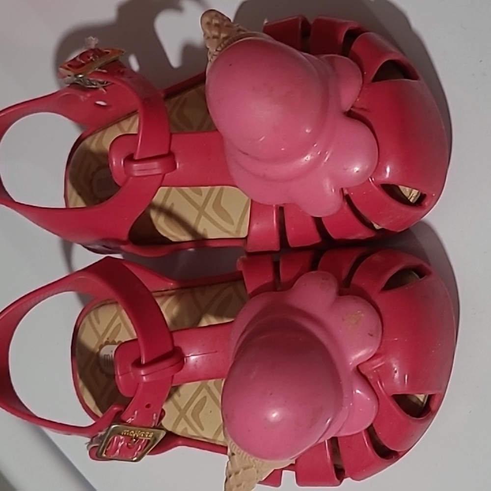 Mini melissa sandals